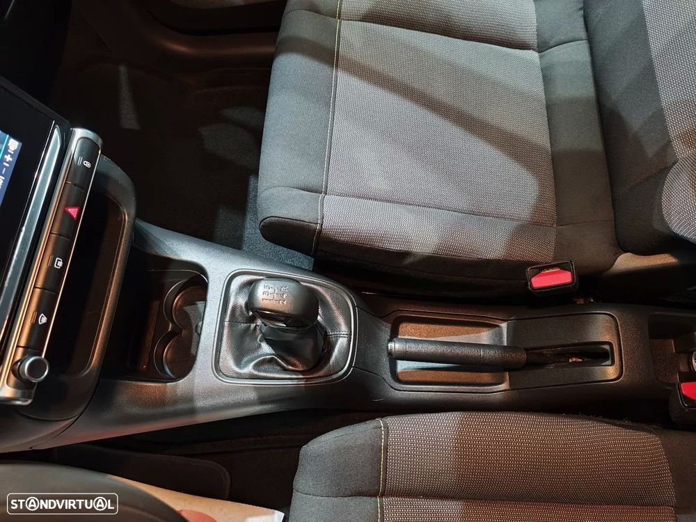 Citroën C3 1.2 PureTech Feel - 16