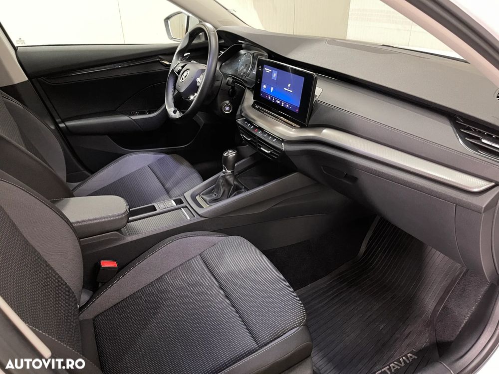 Skoda Octavia 2.0 TDI Ambition - 10