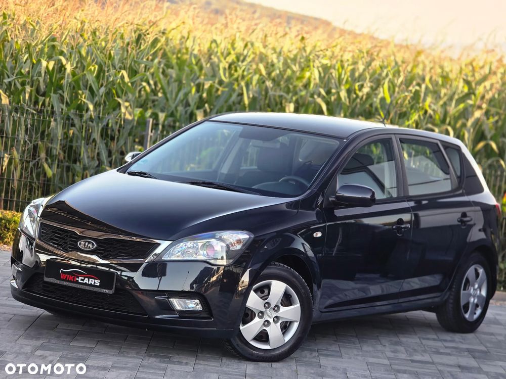 Kia Ceed 1.4 CVVT Attract - 8