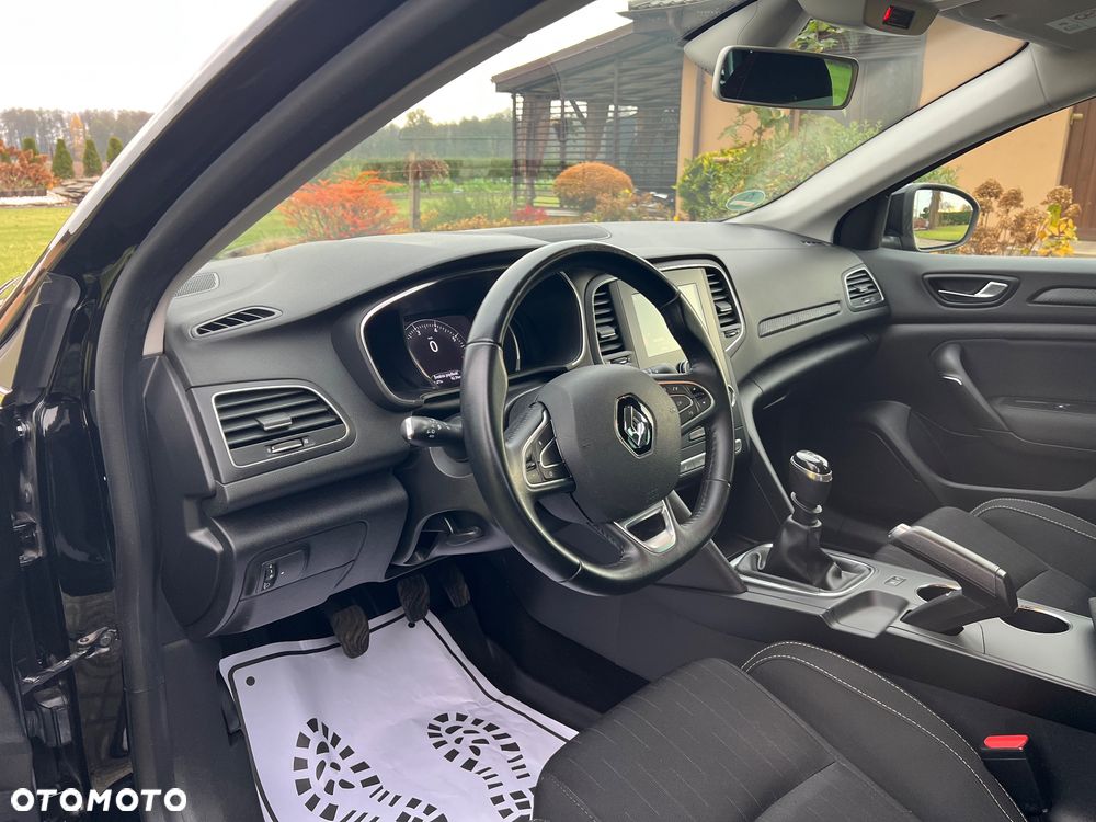 Renault Megane 1.3 TCe FAP Limited - 17