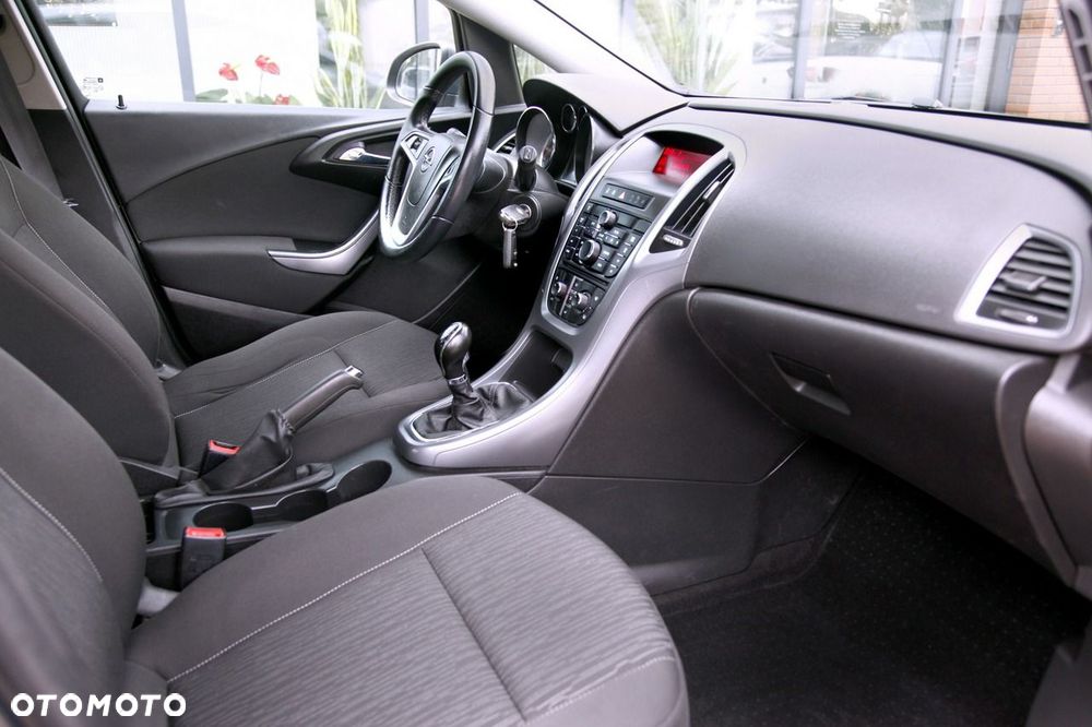 Opel Astra 1.4 T Enjoy - 13