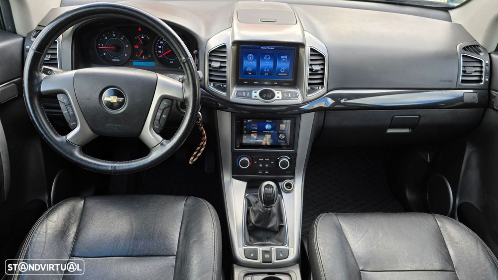 Chevrolet Captiva - 11