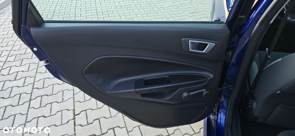 Ford Fiesta 1.0 EcoBoost S&S ST-LINE - 22