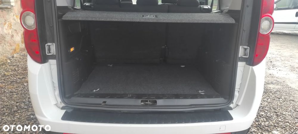 Fiat DOBLO multyat POLSKI SALON 1 WŁASCICIEL 5 OSÓB BEZWYPADKOWY - 7