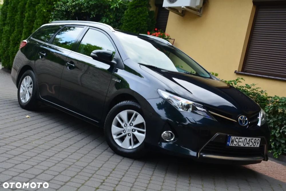 Toyota Auris Hybrid 135 Prestige - 3