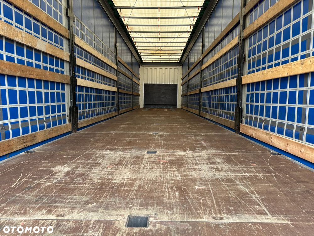 Krone SD Firanka Certyfikat XL, Dach podnoszony - 13