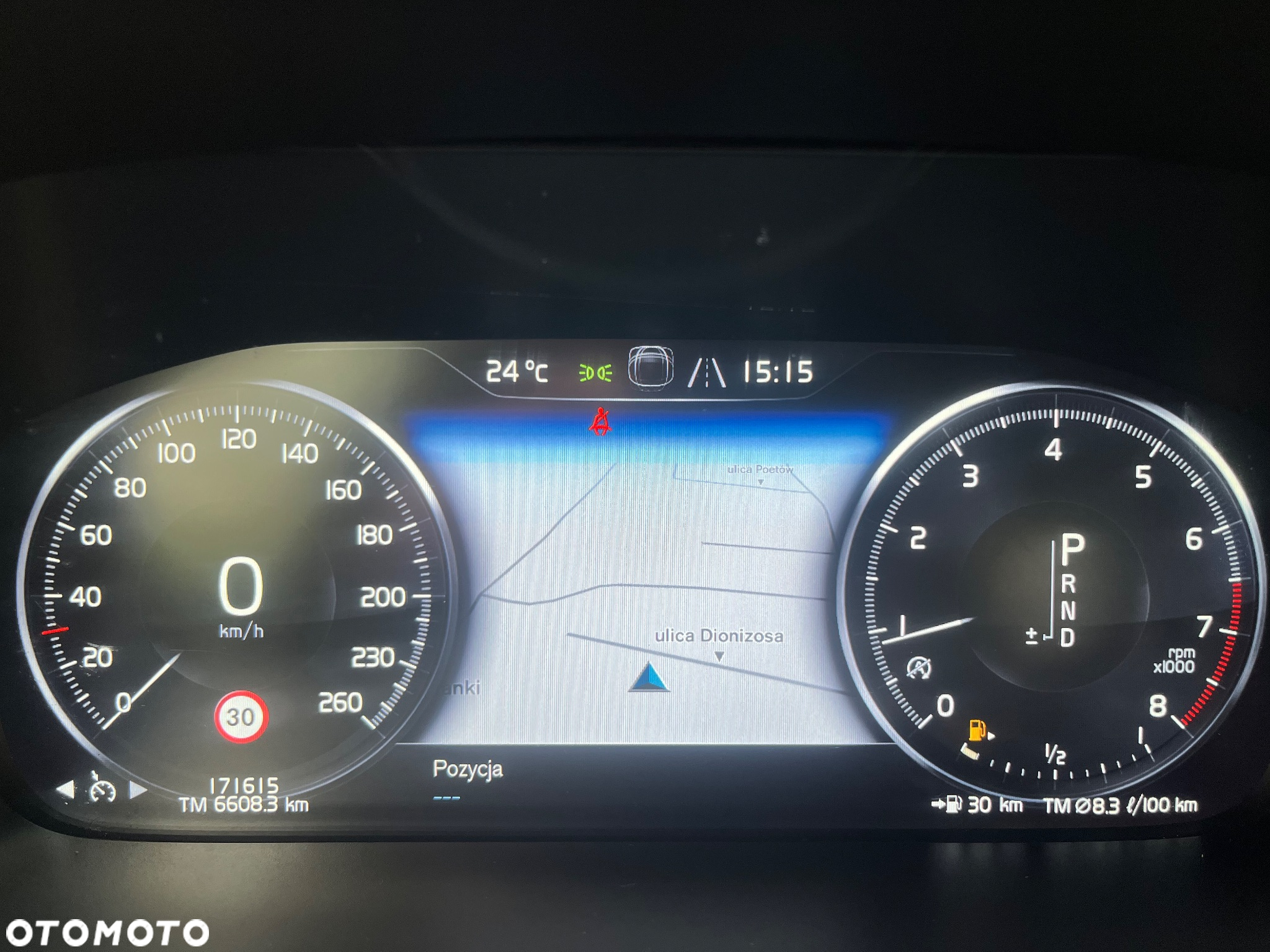 Volvo V60 T4 Momentum Pro - 21
