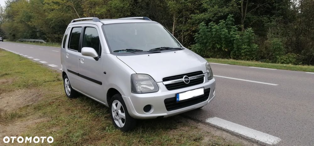 Opel Agila - 2