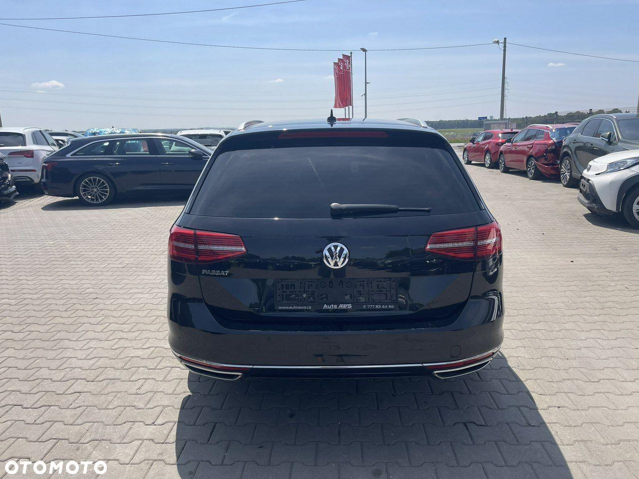 Volkswagen Passat Variant 2.0 TDI SCR DSG Highline - 5