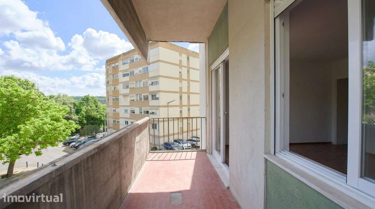 T2 remodelado na Rua Ricardo Reis, Odivelas — a 8 min do metro - Grande imagem: 5/16