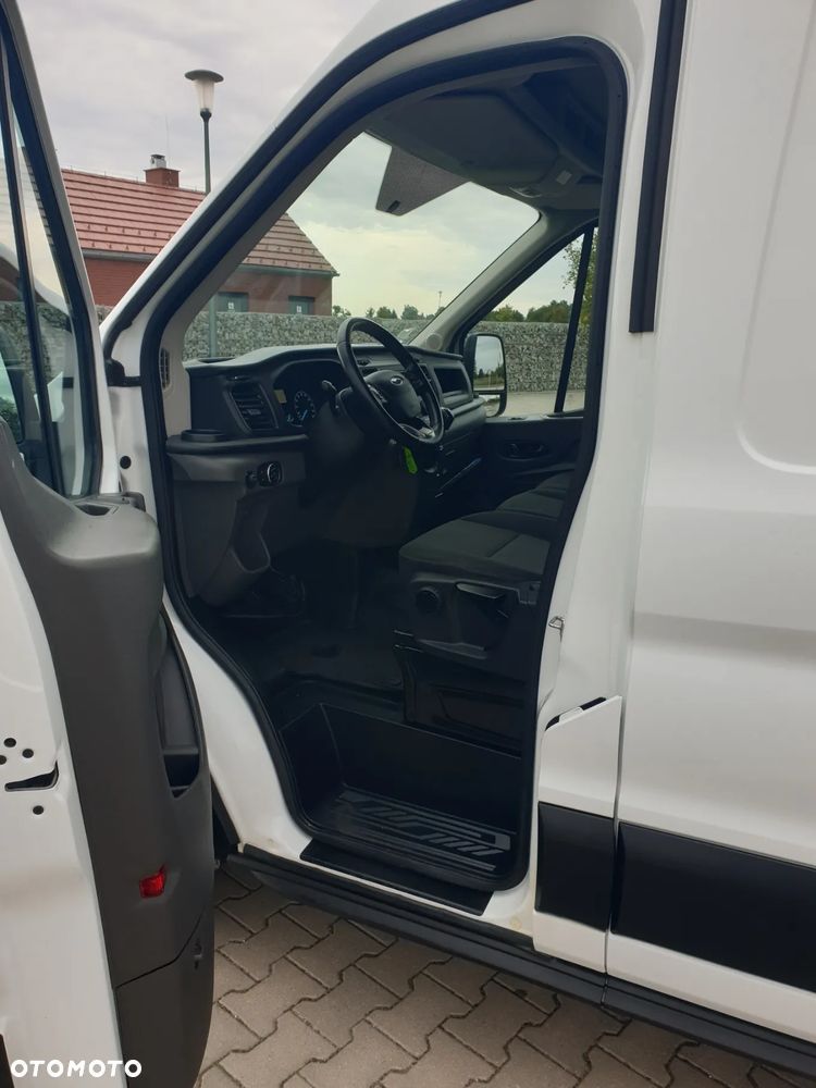 Ford TRANSIT - 11