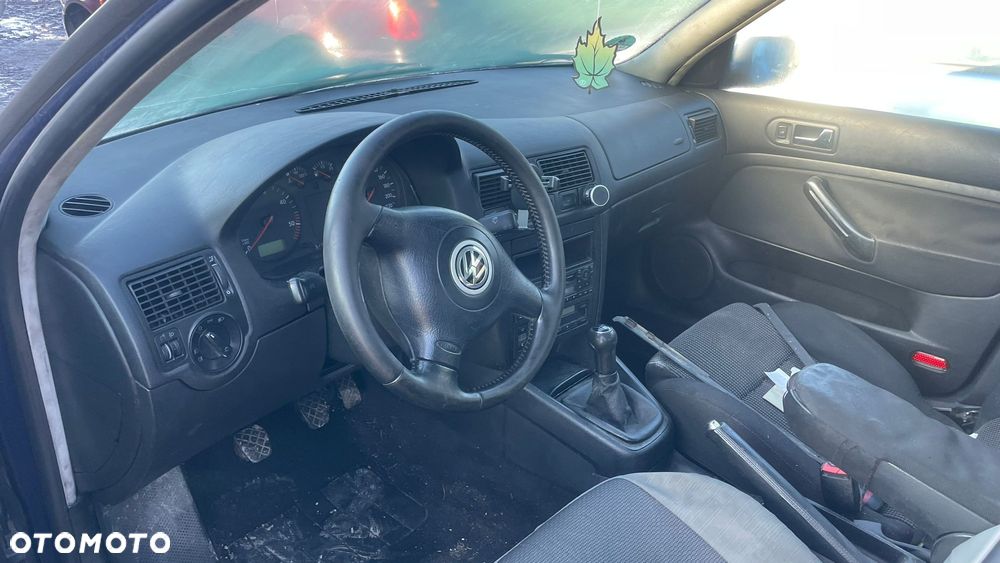 VW GOLF IV na części!!! Kolor : LB5N - 3