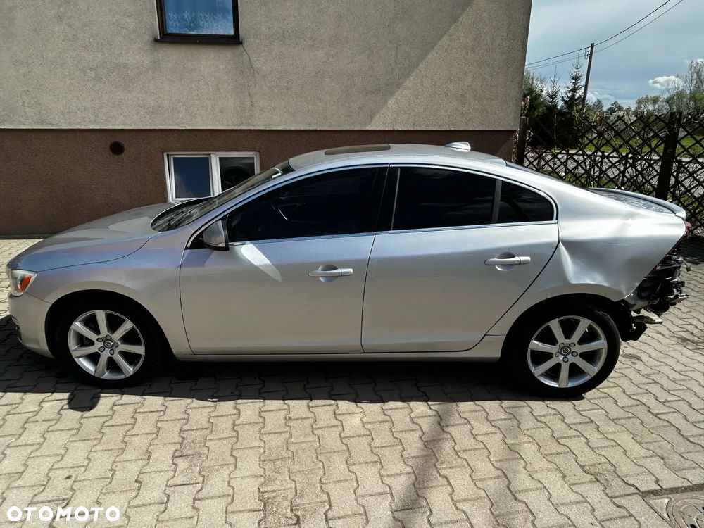 Volvo S60 T5 Drive-E Momentum - 5