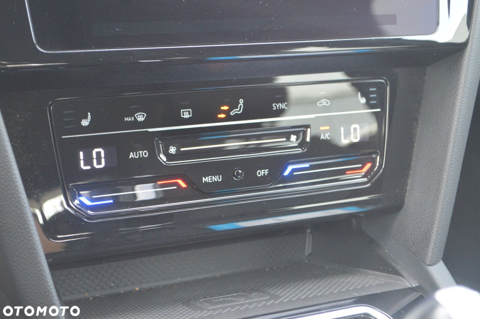 Volkswagen Passat 2.0 TSI Business DSG - 18