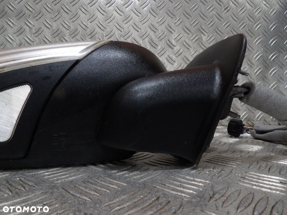 NISSAN PATHFINDER R51 LIFT LUSTERKO PRAWE 9 PIN K27 - 11