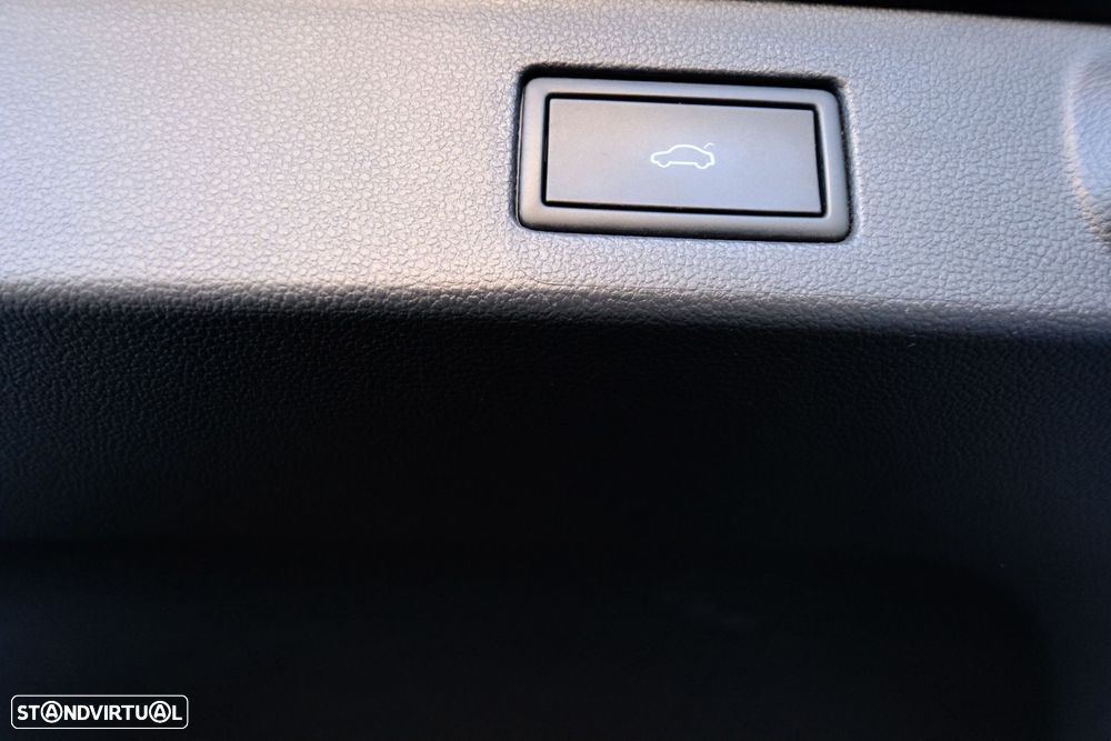 VW Arteon Shooting Brake 2.0 TDI Elegance DSG - 40