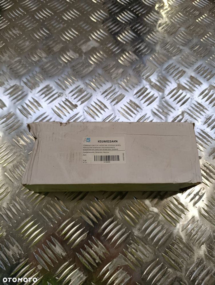 Przełącznik zespolony kolumny kierowniczej K01W022AKN - 1