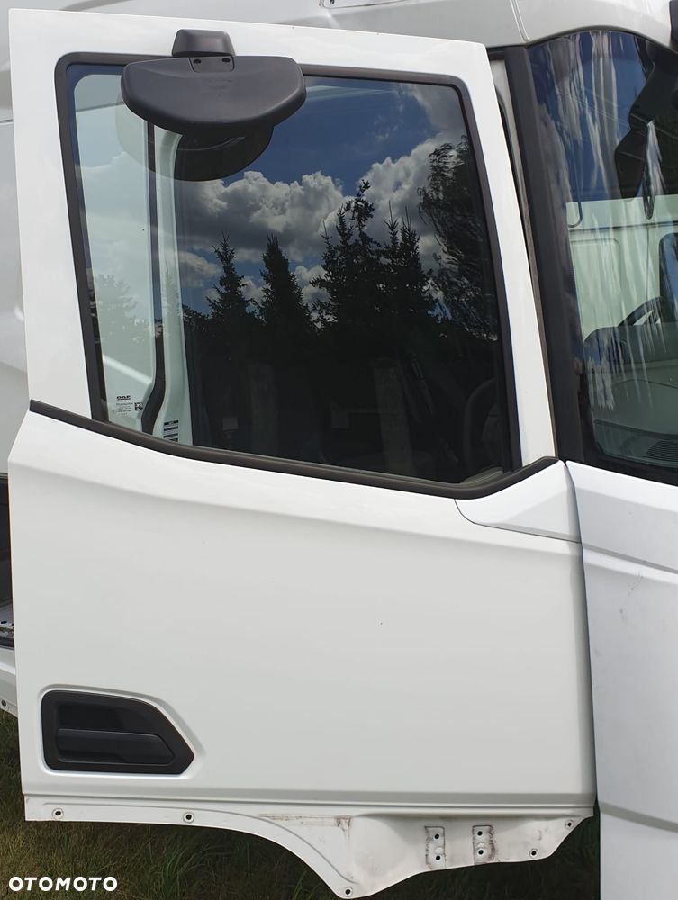DRZWI PRAWE KOMPLETNE DAF XG XG+ 2197012 - 3