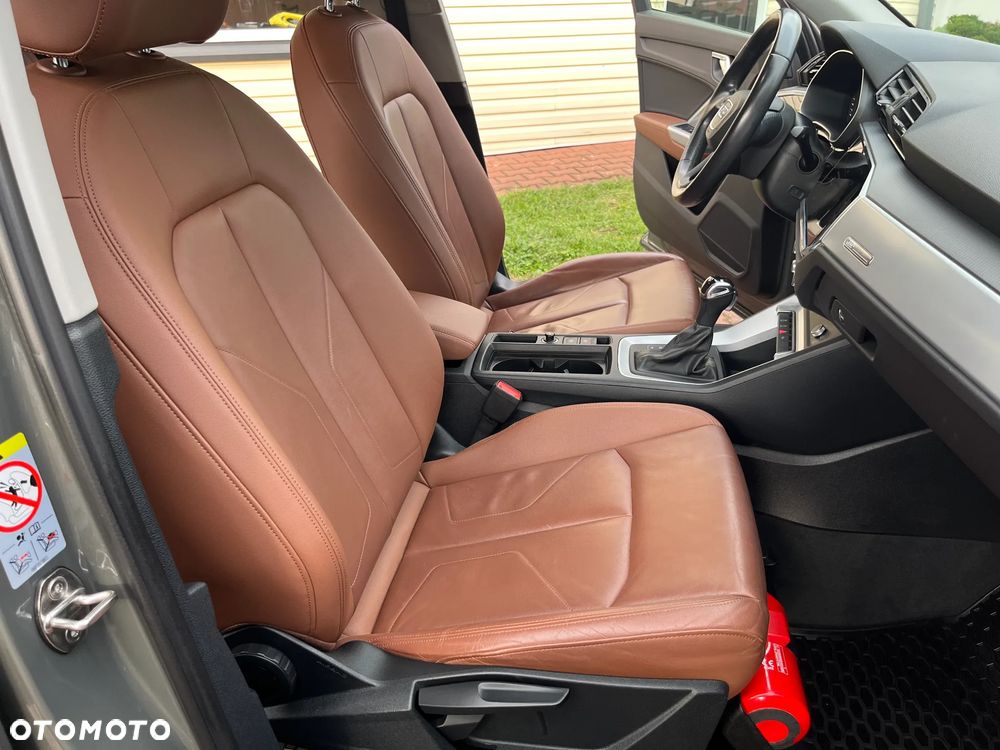 Audi Q3 35 TDI Advanced S tronic - 24