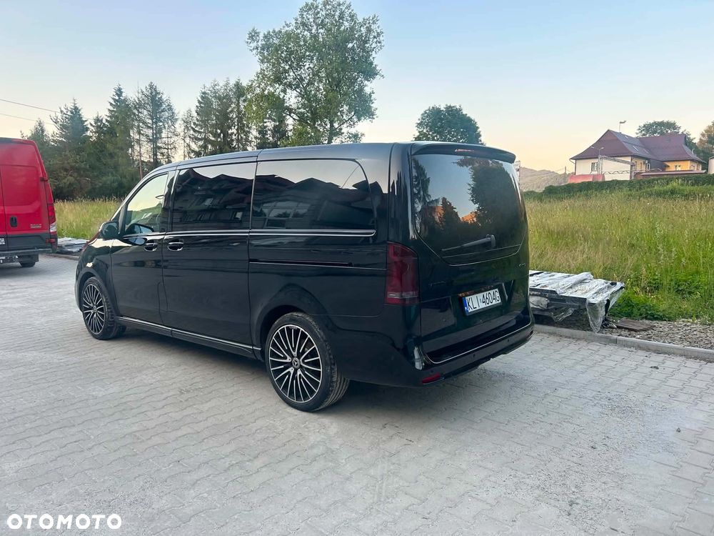 Mercedes-Benz Klasa V 300 d lang 4Matic 9G-TRONIC Exclusive Edition - 10