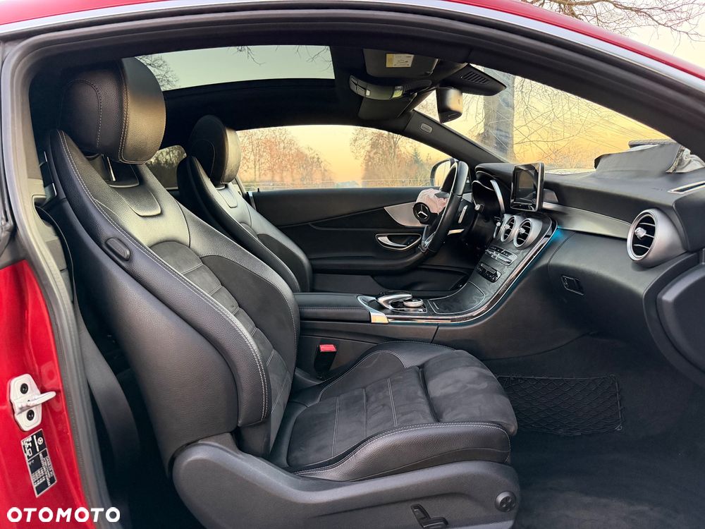 Mercedes-Benz Klasa C 180 BlueEFFICIENCY 7G-TRONIC Edition 1 - 18