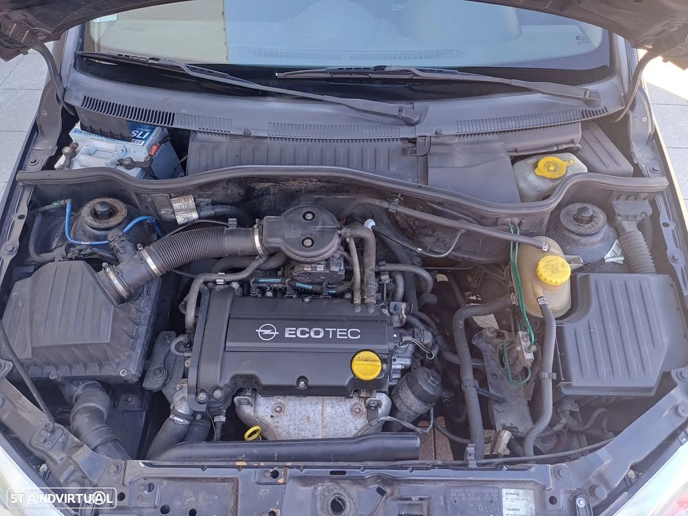 Opel Corsa 1.2 16V Confort - 36