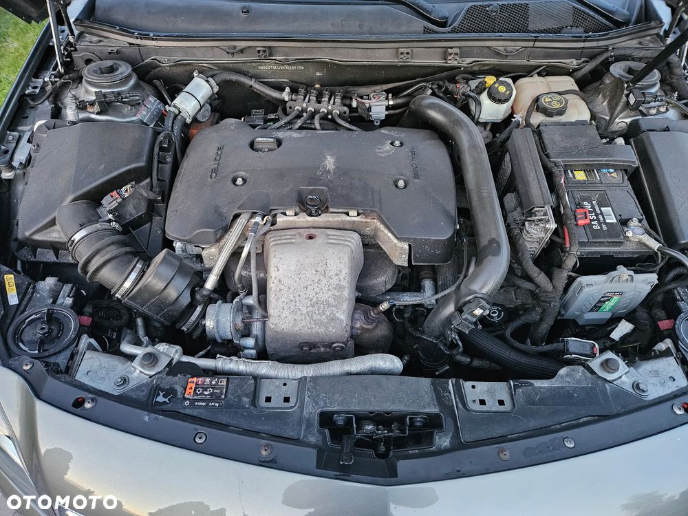 Opel Insignia 2.0 T Cosmo 4x4 EU6 - 12