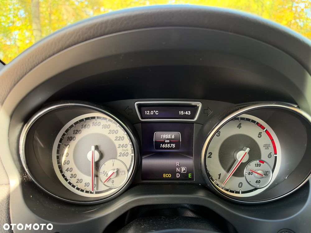 Mercedes-Benz CLA - 27