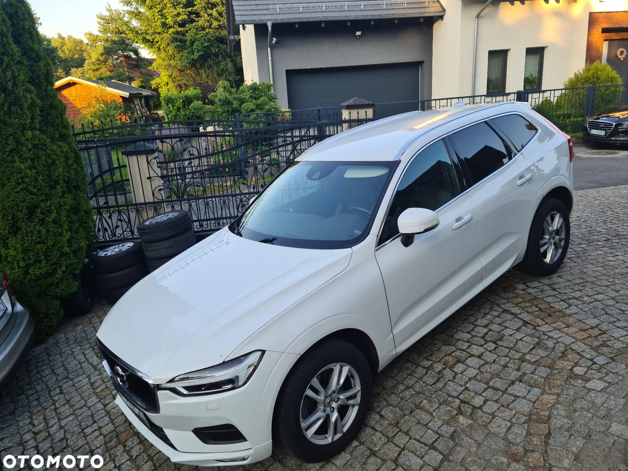 Volvo XC 60 D4 Drive-E Momentum - 10