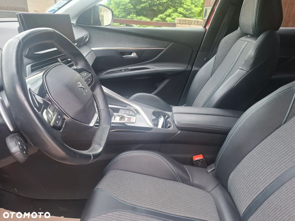 Peugeot 3008 1.6 PureTech Hybrid PHEV Allure Pack S&S EAT8 - 11
