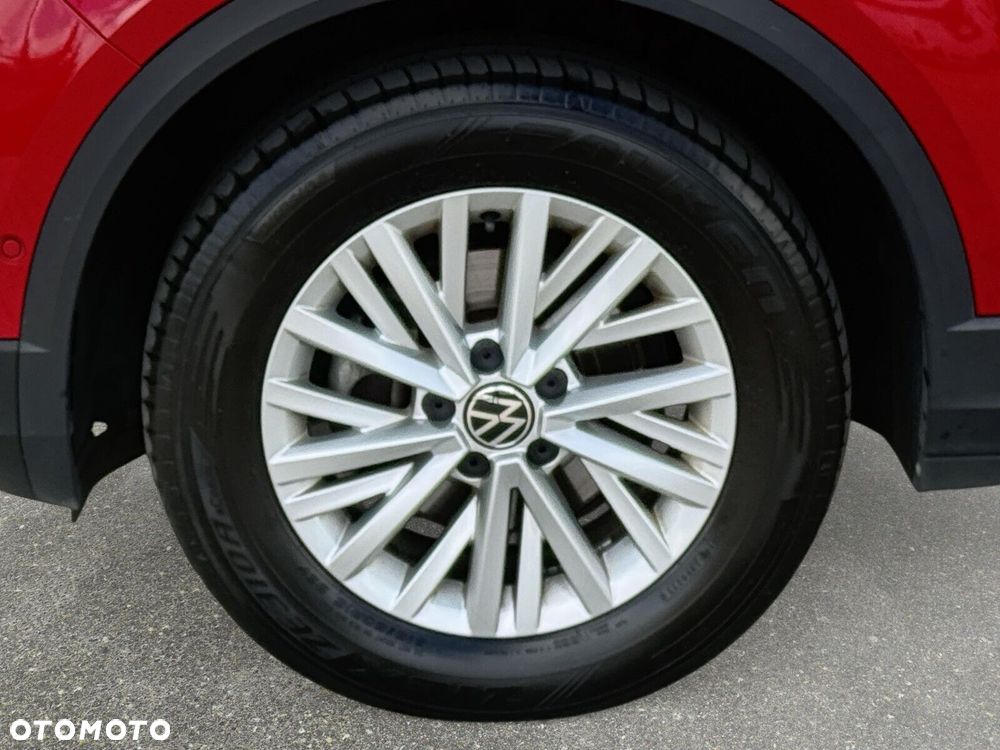 Volkswagen T-Roc - 9