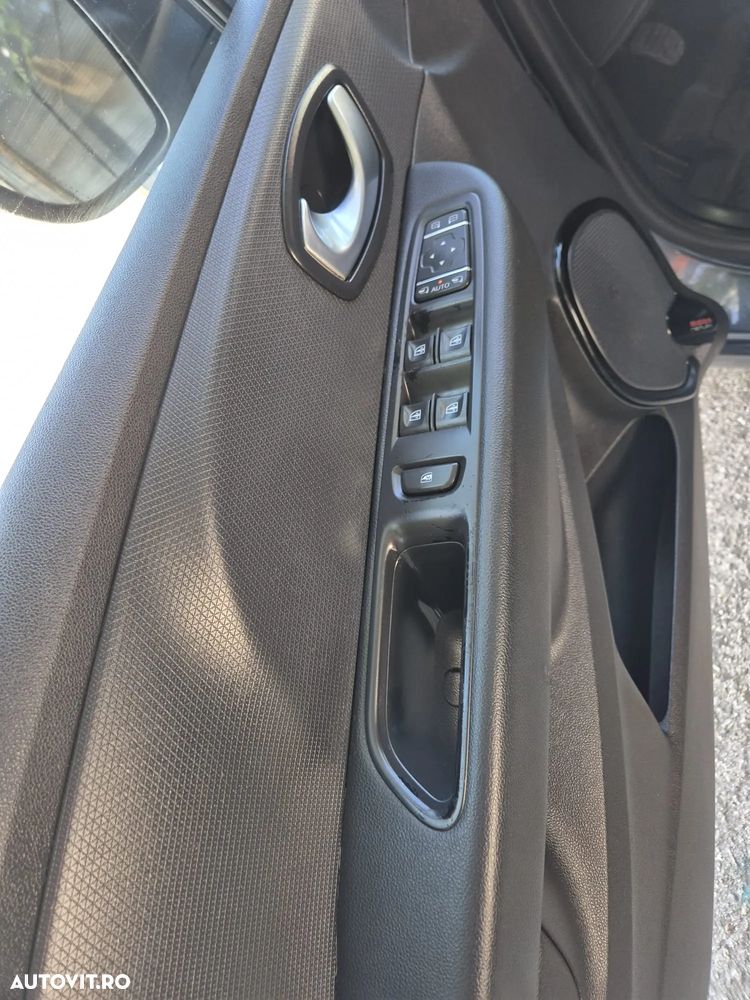 Renault Clio (Energy) TCe 90 Start & Stop LIMITED - 13