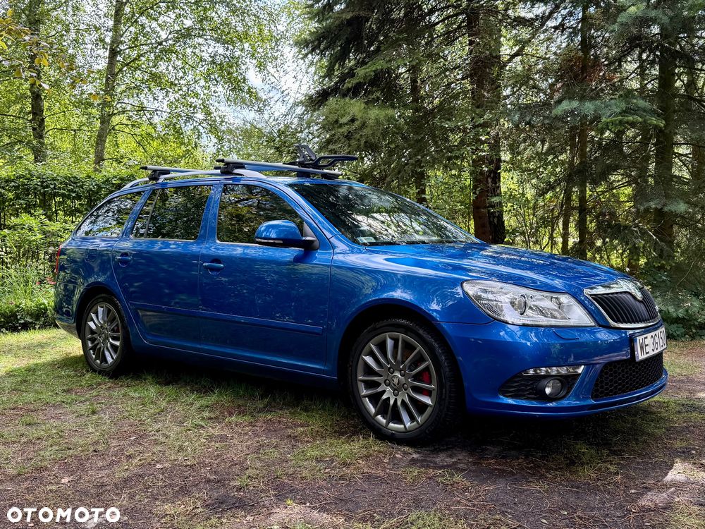Skoda Octavia 2.0 TFSI RS DSG - 2