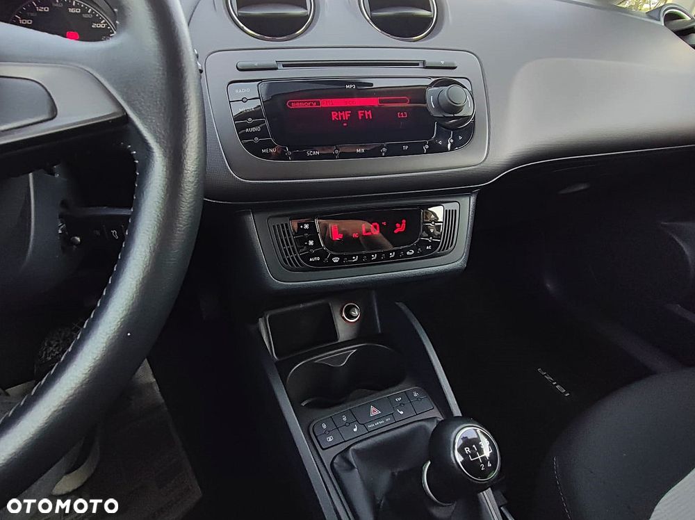 Seat Ibiza SC 1.4 16V Style - 27