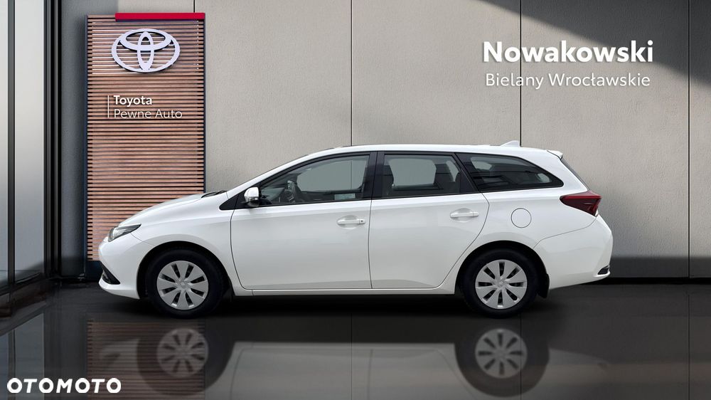 Toyota Auris 1.33 VVT-i Active - 4