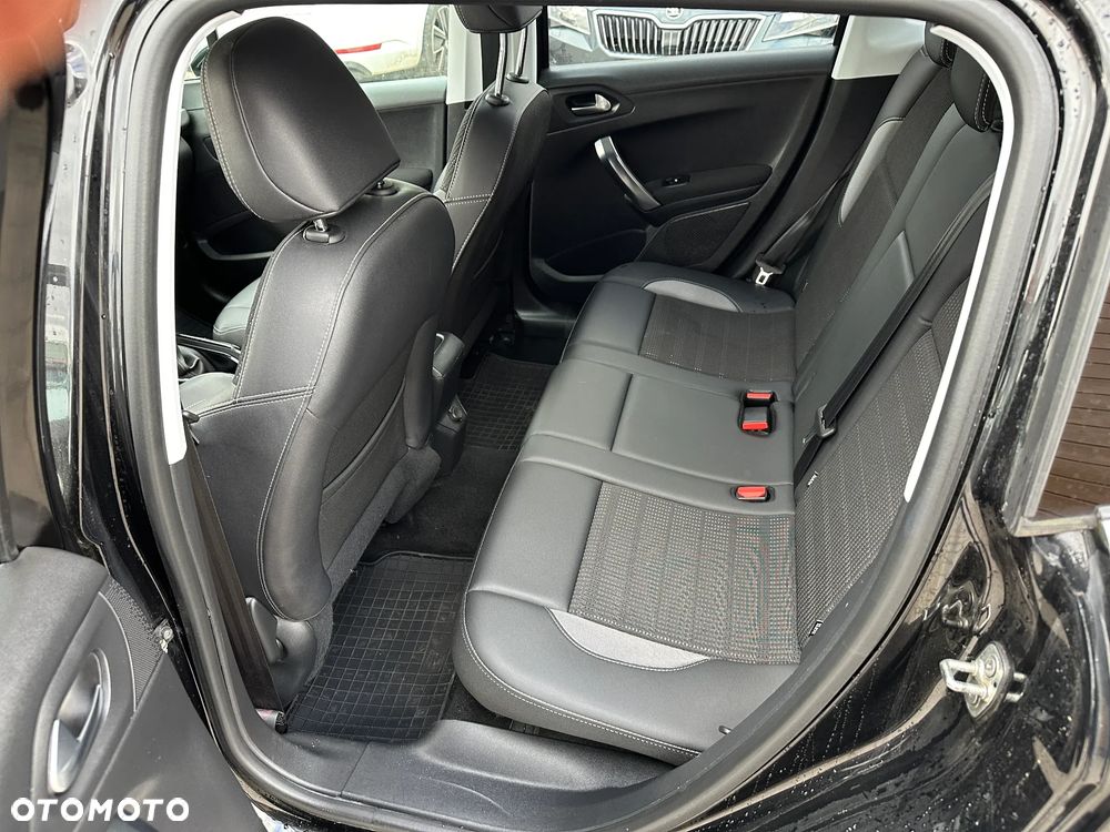 Peugeot 2008 - 20
