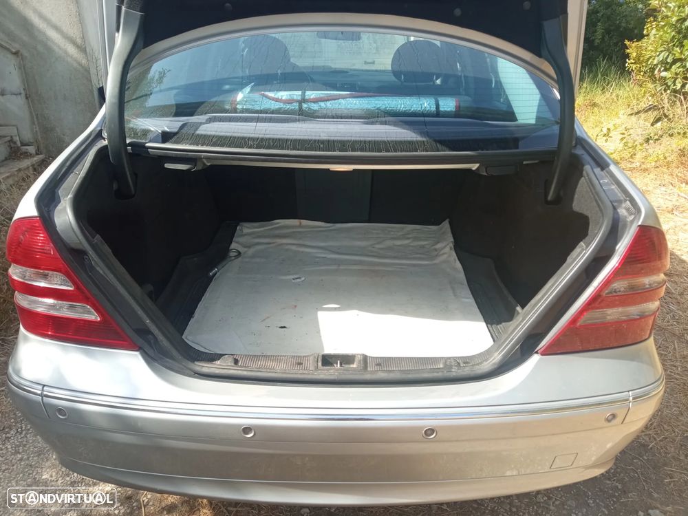 Mercedes-Benz C 220 CDI Avantgarde DPF - 7