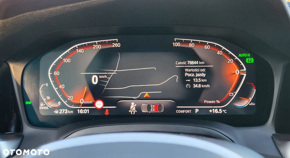 BMW Seria 3 320d xDrive mHEV - 18