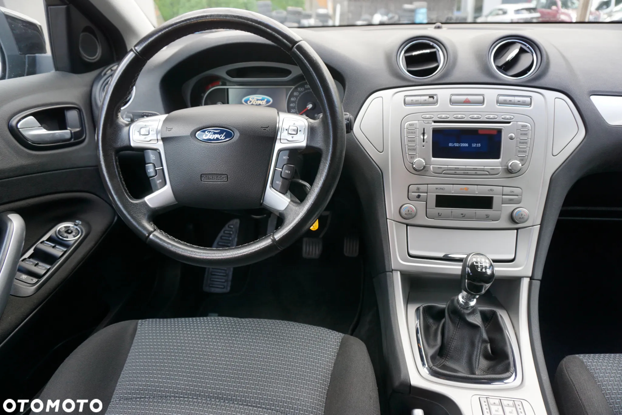 Ford Mondeo Turnier 2.0 TDCi Ghia - 12