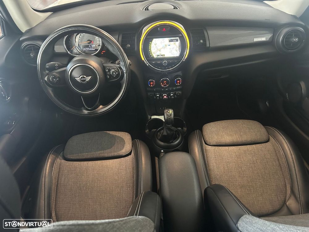 MINI 3 Portas Cooper D Aut. - 9
