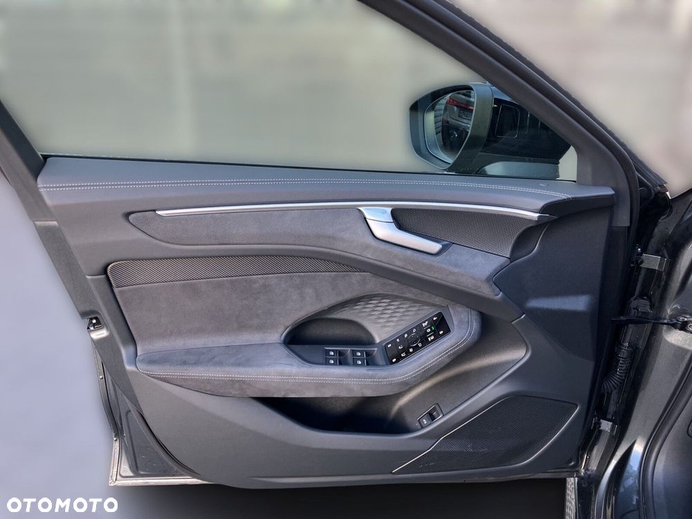 Audi A6 Avant - 29