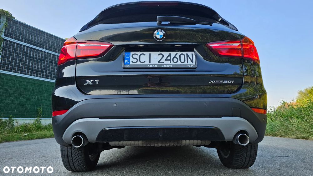 BMW X1 xDrive20i GPF Sport Line sport - 9
