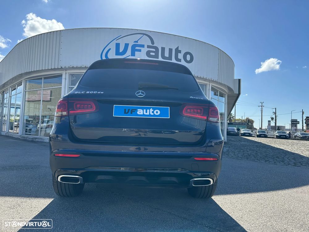 Mercedes-Benz GLC 300 - 13