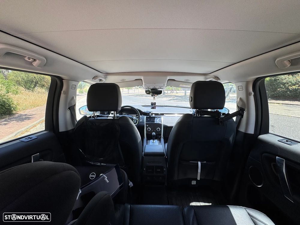 Land Rover Discovery Sport - 11
