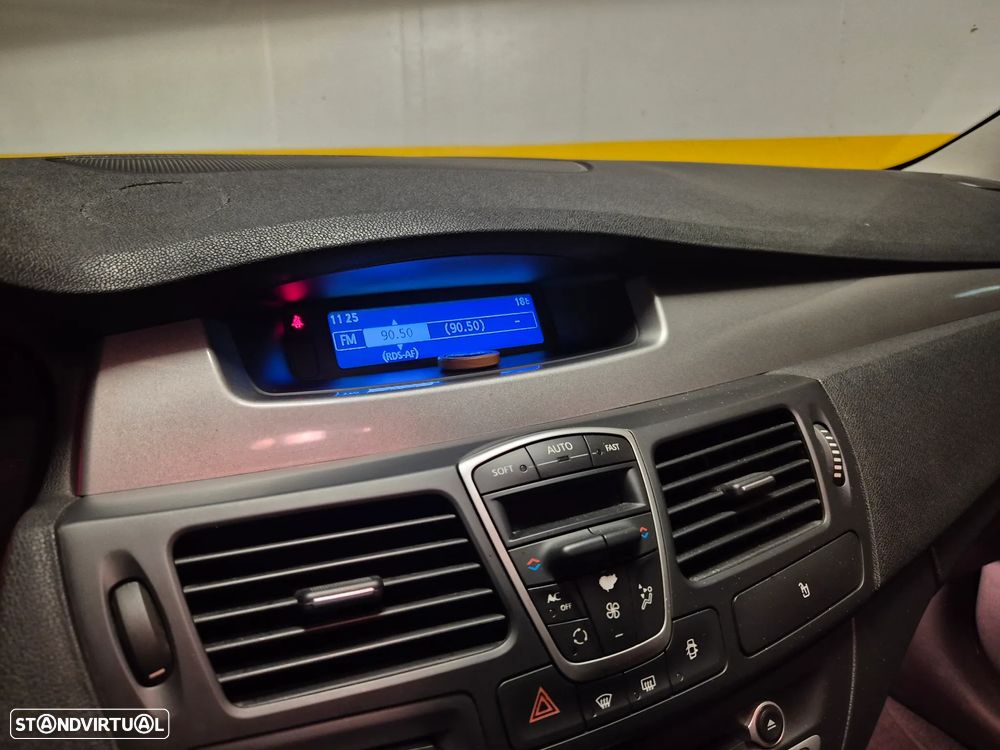 Renault Laguna Break 1.5 dCi Limited - 15