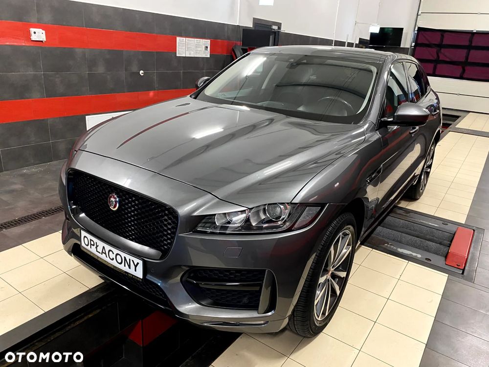 Jaguar F-Pace 20d R-Sport - 2