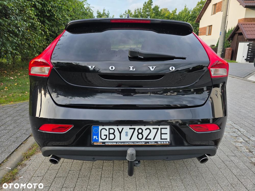 Volvo V40 D4 You - 12