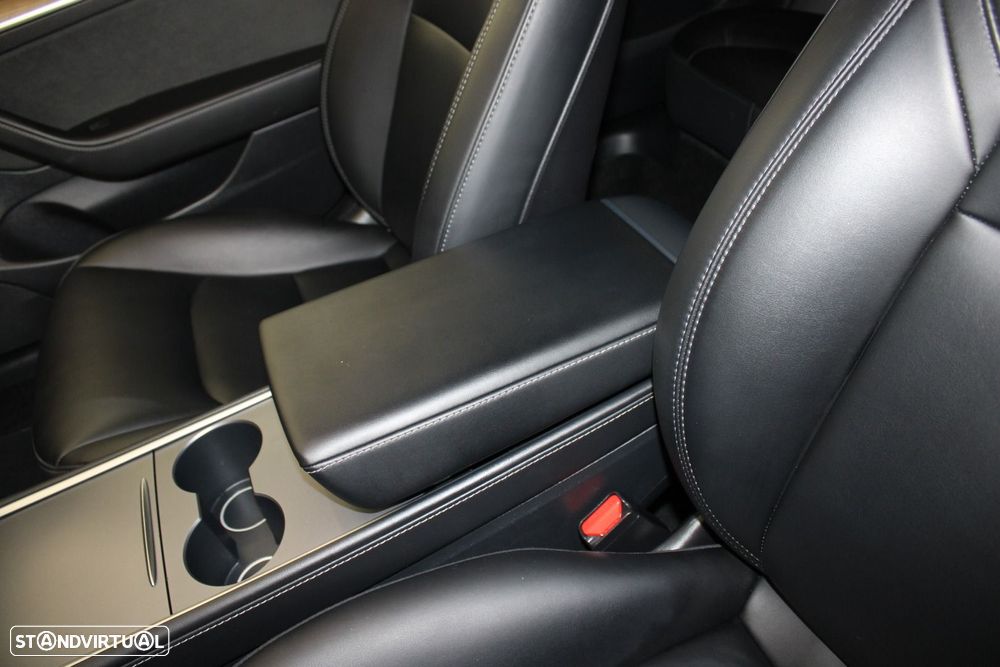 Tesla Model 3 Long Range Tração Traseira - 24