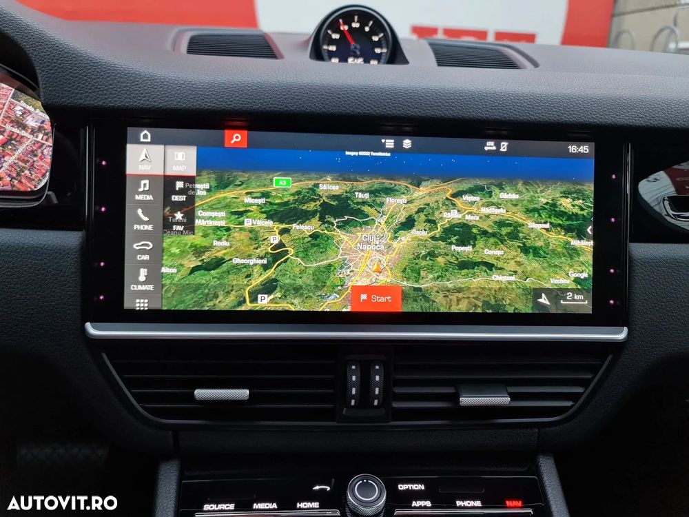 Porsche Cayenne Coupe - 29