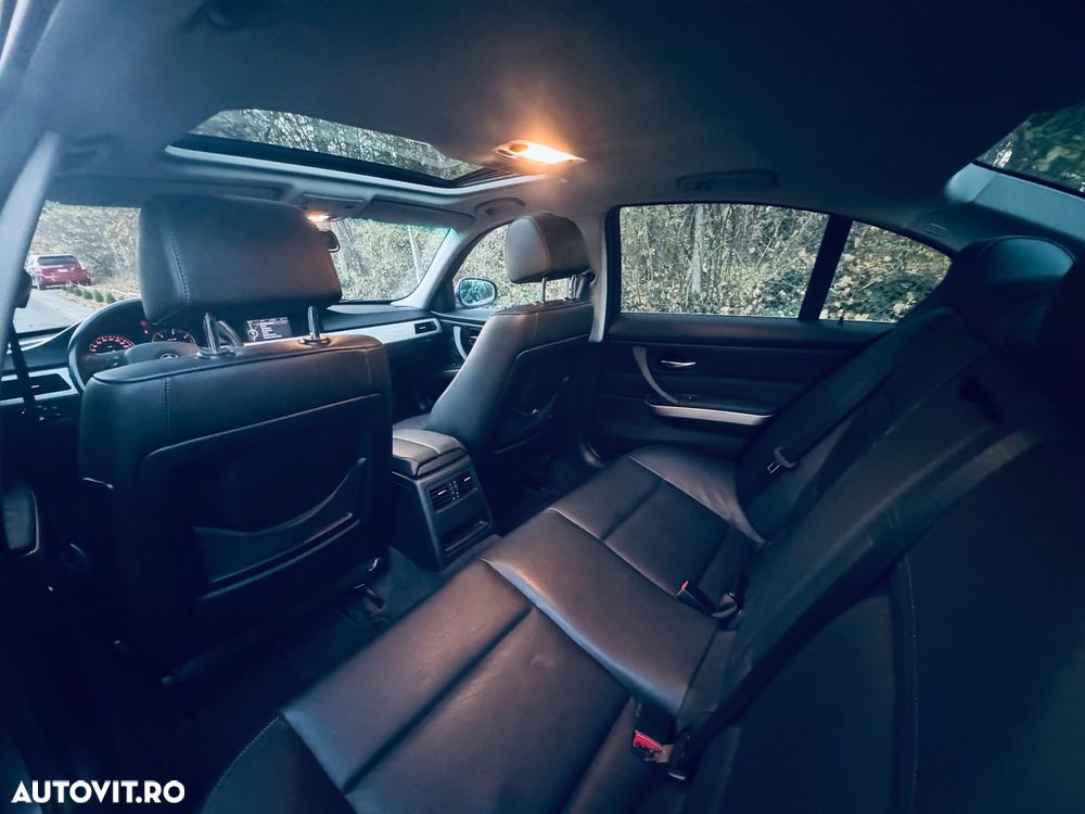 BMW Seria 3 320d xDrive DPF Aut. Edition Exclusive - 18